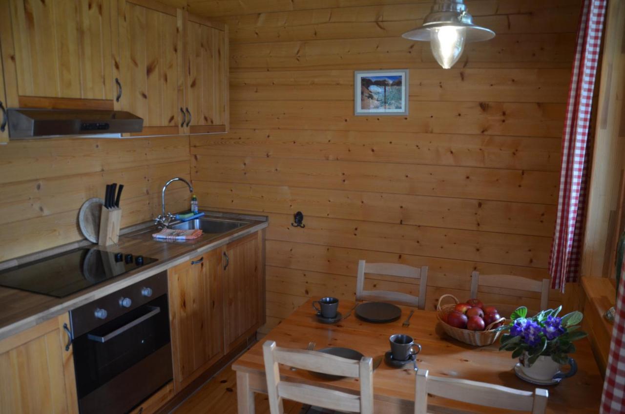 Horse Lake Ranch Neuendorf  Esterno foto