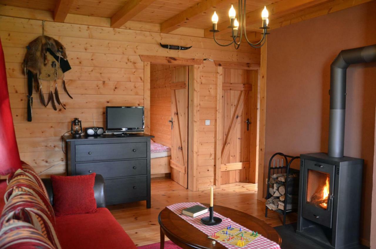 Horse Lake Ranch Neuendorf  Esterno foto