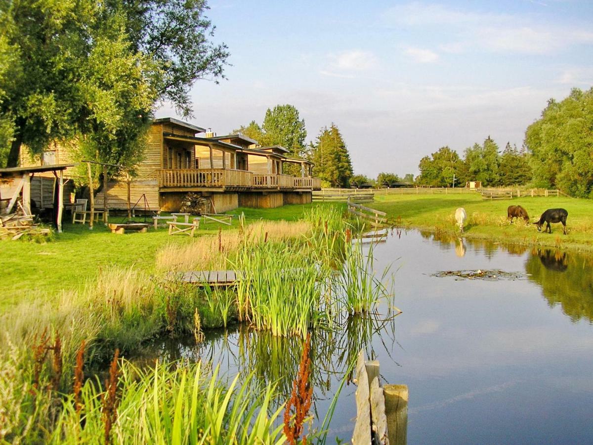 Horse Lake Ranch Neuendorf  Esterno foto